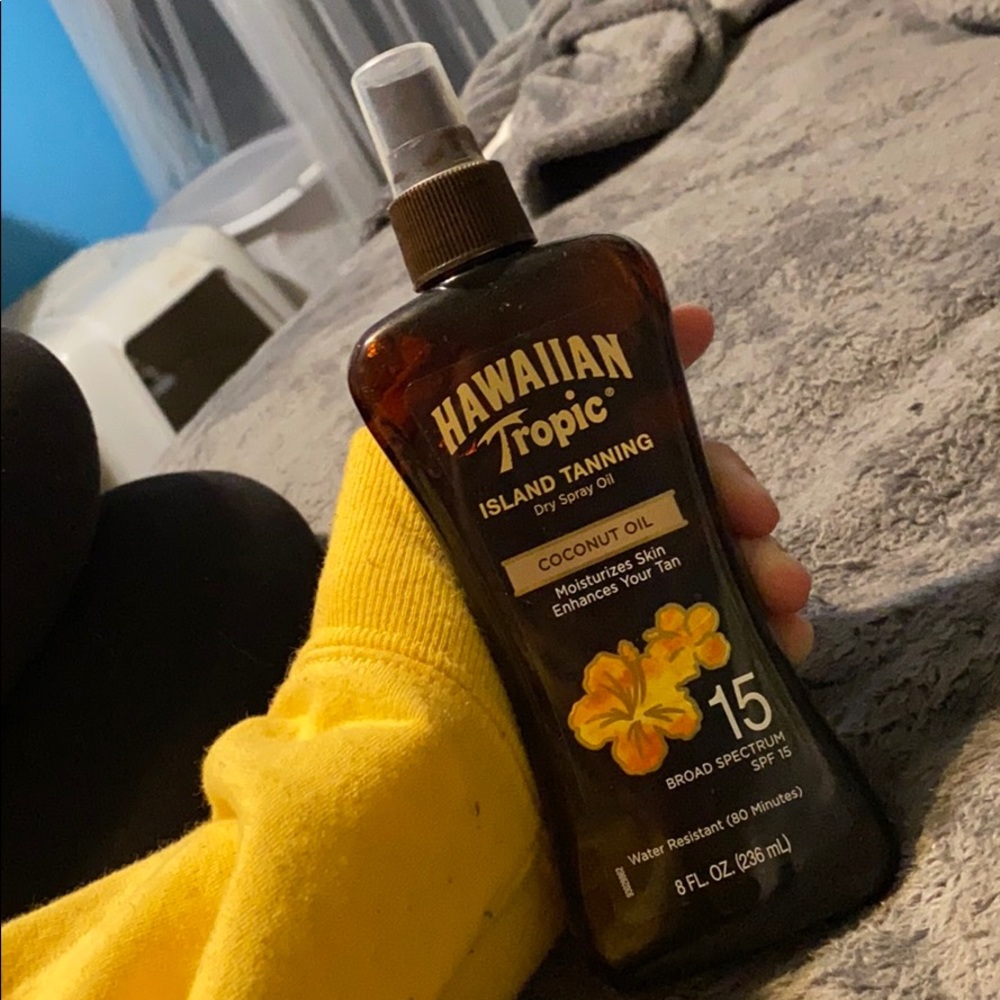 tanning oil